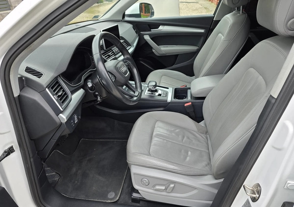 Audi Q5 cena 125458 przebieg: 155000, rok produkcji 2018 z Bystrzyca Kłodzka małe 781
